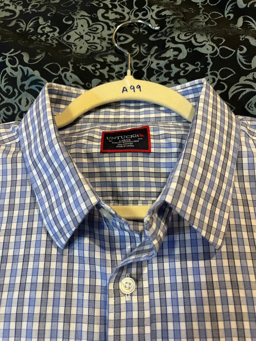 UNTUCKit Men’s Blue and White Check Casual Button-Down Shirt